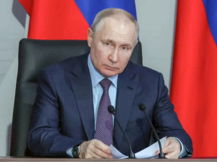Путин оценил вклад Совфеда в укрепление социальной поддержки россиян.